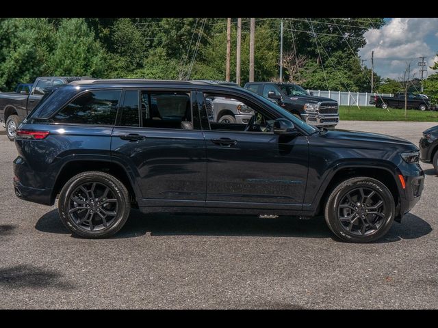 2024 Jeep Grand Cherokee 4xe Anniversary Edition