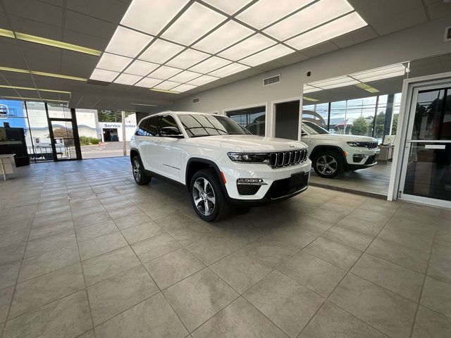 2024 Jeep Grand Cherokee 4xe Base