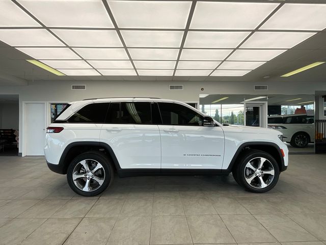 2024 Jeep Grand Cherokee 4xe Base