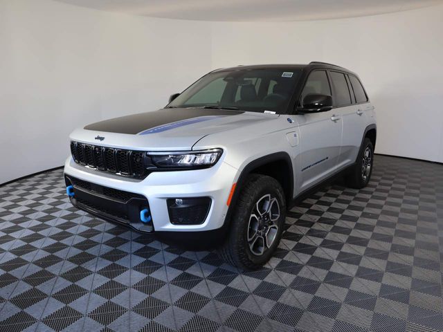 2024 Jeep Grand Cherokee 4xe Trailhawk