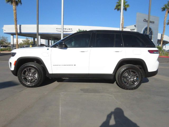 2024 Jeep Grand Cherokee 4xe Trailhawk