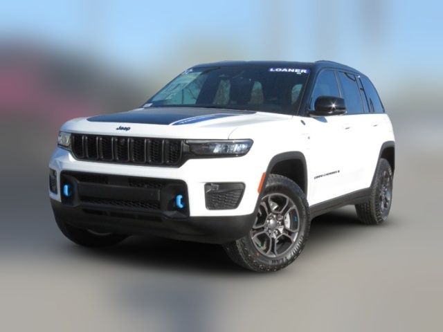 2024 Jeep Grand Cherokee 4xe Trailhawk