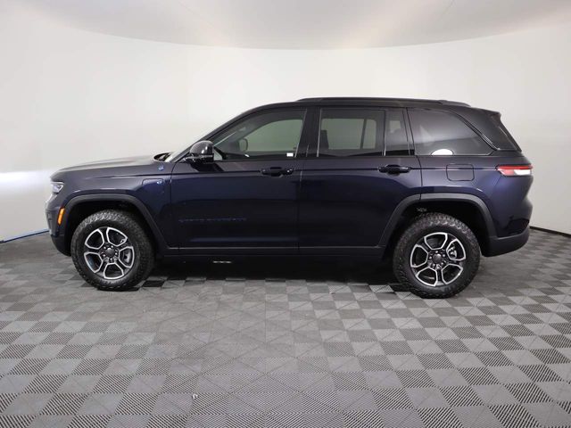 2024 Jeep Grand Cherokee 4xe Trailhawk