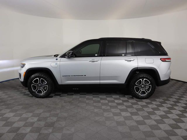 2024 Jeep Grand Cherokee 4xe Trailhawk