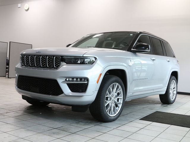 2024 Jeep Grand Cherokee 4xe Summit