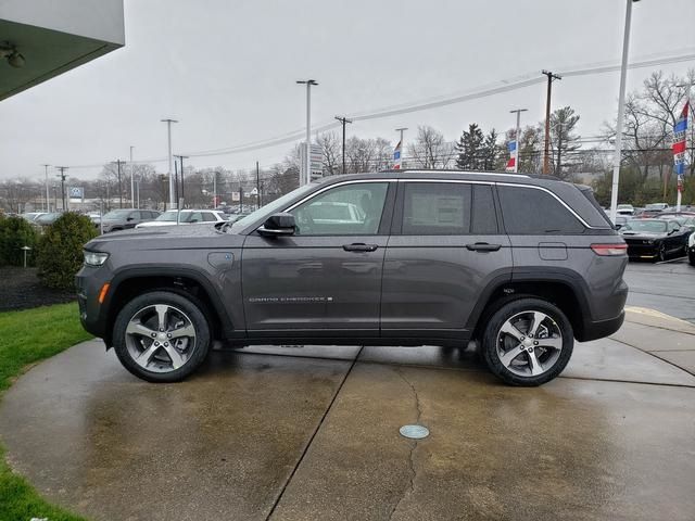 2024 Jeep Grand Cherokee 4xe Base