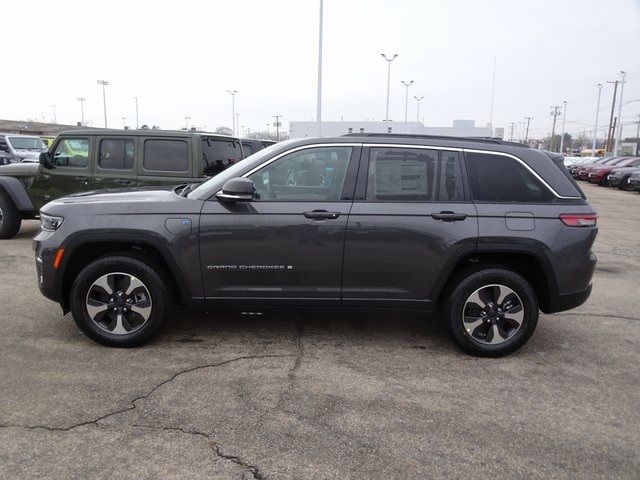 2024 Jeep Grand Cherokee 4xe Base