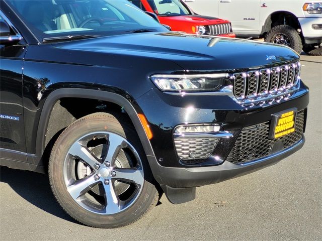 2024 Jeep Grand Cherokee 4xe Base