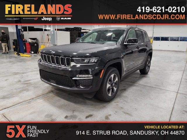 2024 Jeep Grand Cherokee 4xe Base