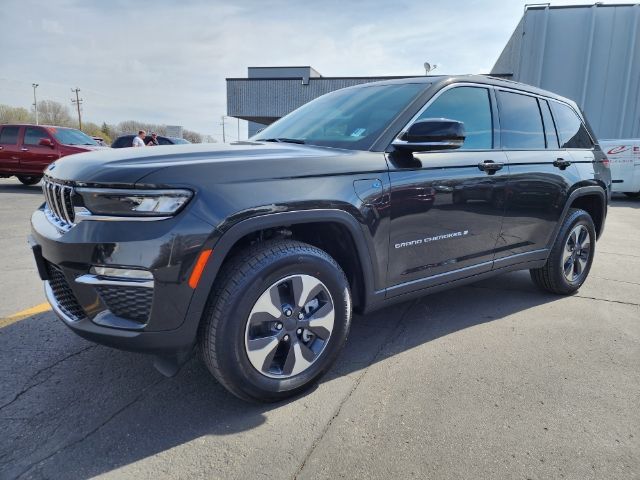 2024 Jeep Grand Cherokee 4xe Base