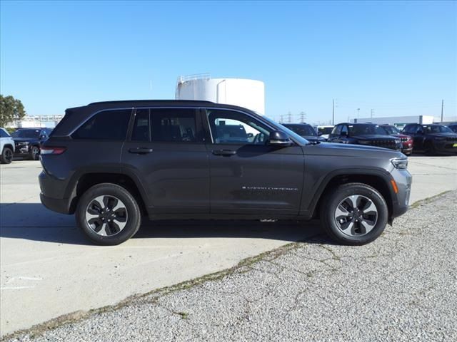 2024 Jeep Grand Cherokee 4xe Base