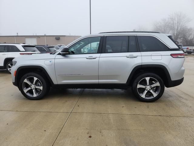 2024 Jeep Grand Cherokee 4xe Base