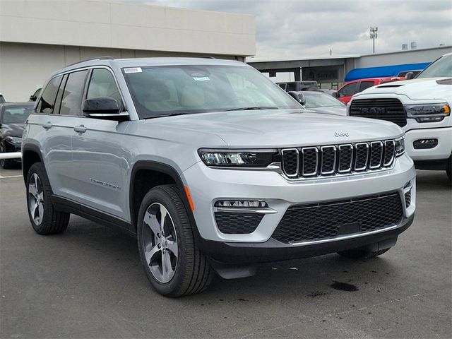 2024 Jeep Grand Cherokee 4xe Base