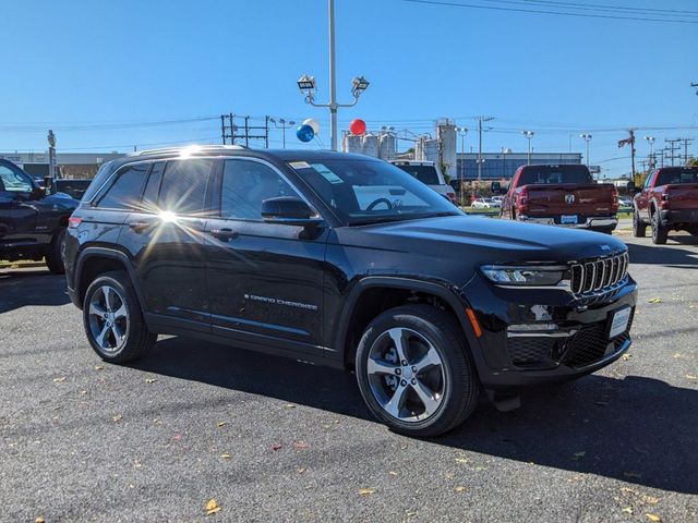 2024 Jeep Grand Cherokee 4xe Base