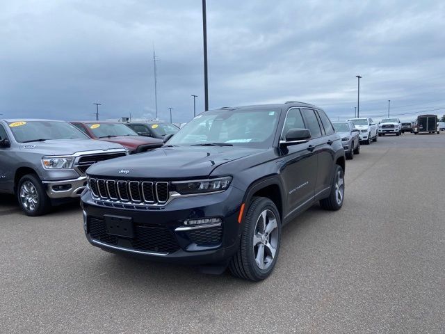 2024 Jeep Grand Cherokee 4xe Base