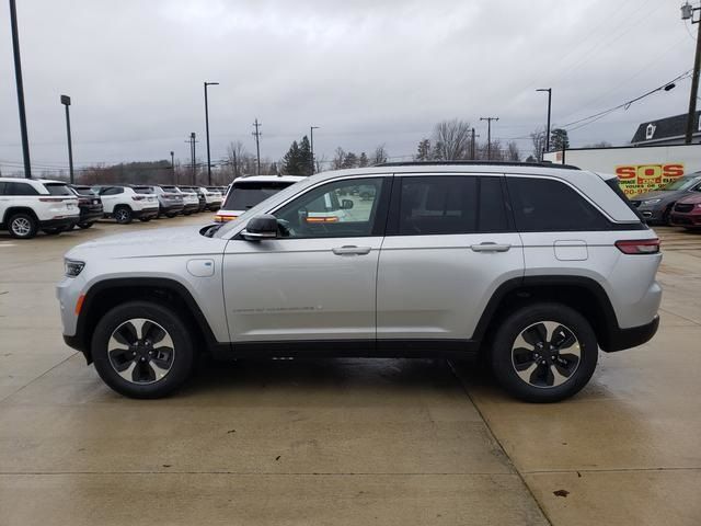 2024 Jeep Grand Cherokee 4xe Base