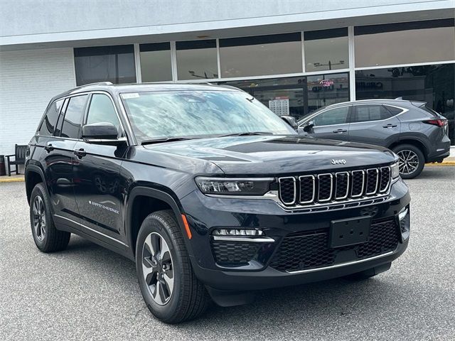 2024 Jeep Grand Cherokee 4xe Base