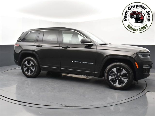 2024 Jeep Grand Cherokee 4xe Base