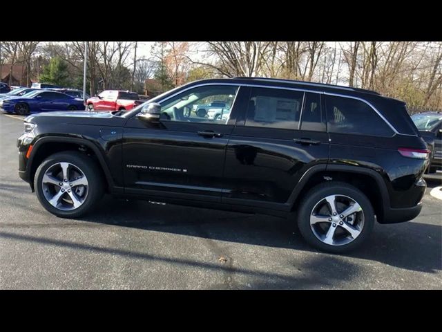 2024 Jeep Grand Cherokee 4xe Base