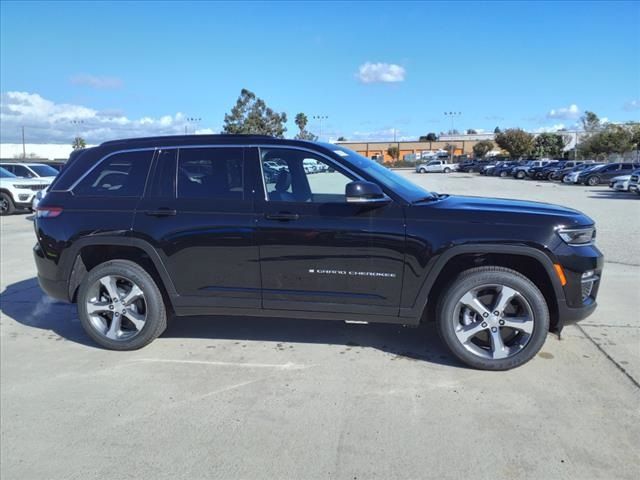 2024 Jeep Grand Cherokee 4xe Base