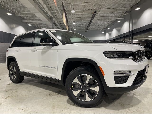 2024 Jeep Grand Cherokee 4xe Base