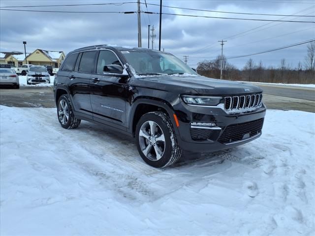 2024 Jeep Grand Cherokee 4xe Base