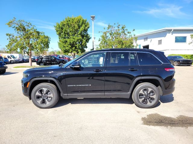 2024 Jeep Grand Cherokee 4xe Base