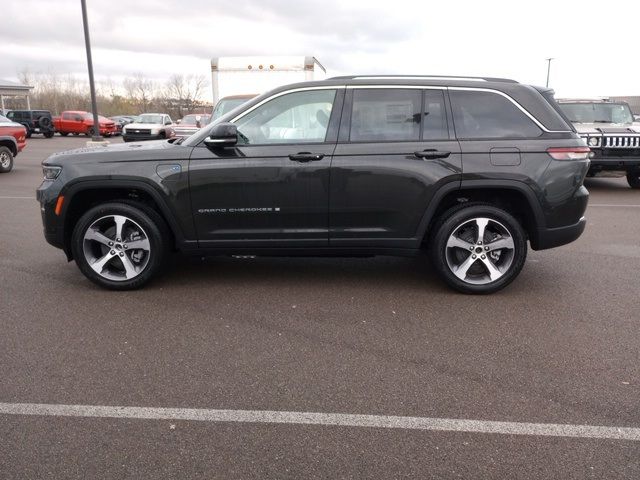 2024 Jeep Grand Cherokee 4xe Base