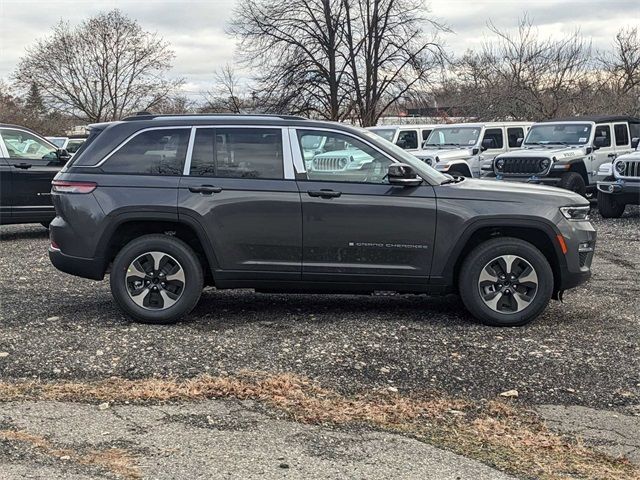 2024 Jeep Grand Cherokee 4xe Base