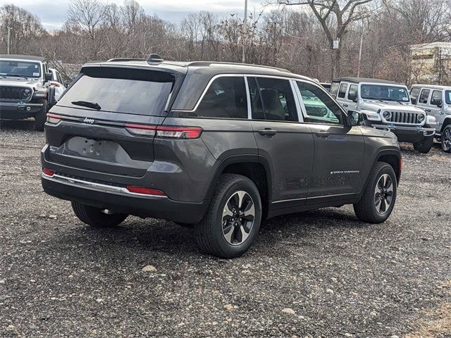 2024 Jeep Grand Cherokee 4xe Base