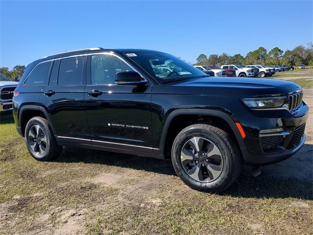 2024 Jeep Grand Cherokee 4xe Base