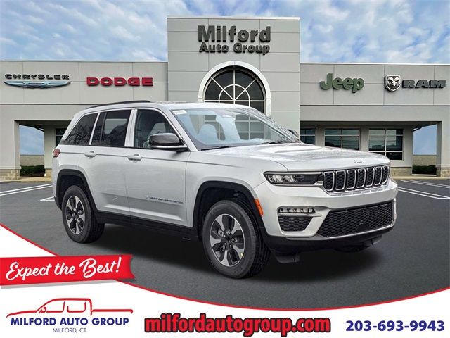 2024 Jeep Grand Cherokee 4xe Base