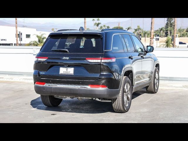 2024 Jeep Grand Cherokee 4xe Base