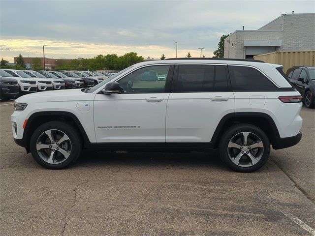 2024 Jeep Grand Cherokee 4xe Base