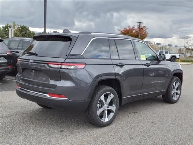 2024 Jeep Grand Cherokee 4xe Base