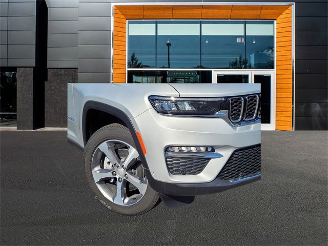 2024 Jeep Grand Cherokee 4xe Base