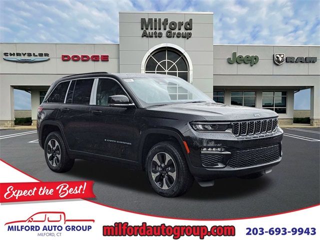 2024 Jeep Grand Cherokee 4xe Base