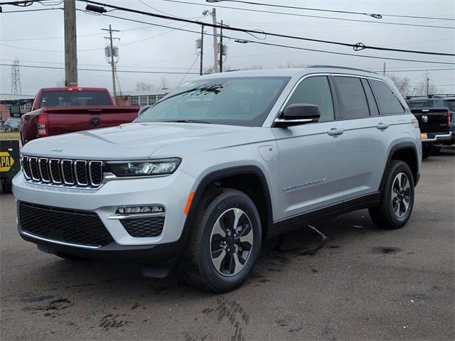 2024 Jeep Grand Cherokee 4xe Base