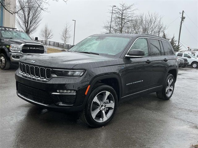 2024 Jeep Grand Cherokee 4xe Base