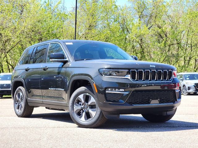 2024 Jeep Grand Cherokee 4xe Base