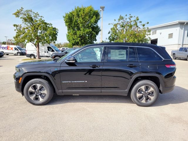 2024 Jeep Grand Cherokee 4xe Base