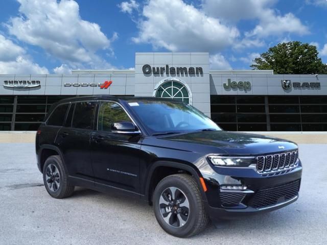 2024 Jeep Grand Cherokee 4xe Base