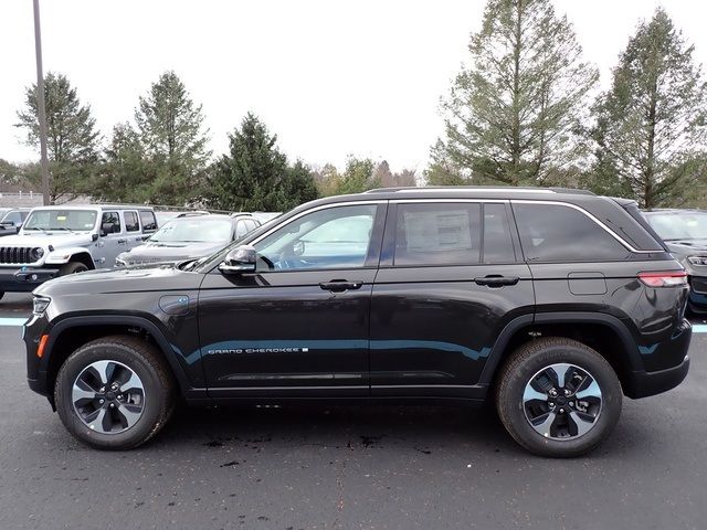 2024 Jeep Grand Cherokee 4xe Base