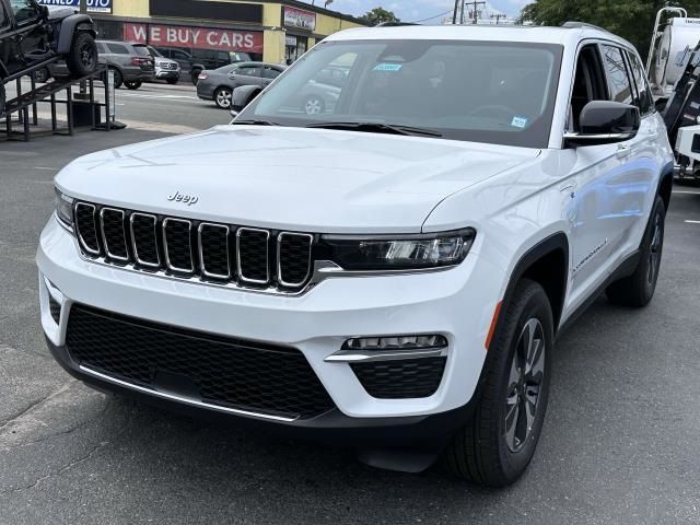 2024 Jeep Grand Cherokee 4xe Base