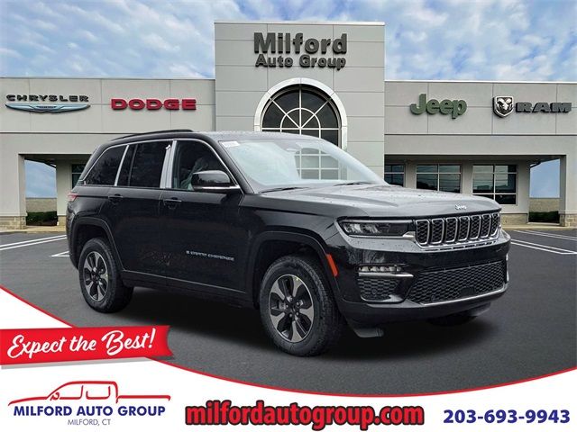 2024 Jeep Grand Cherokee 4xe Base