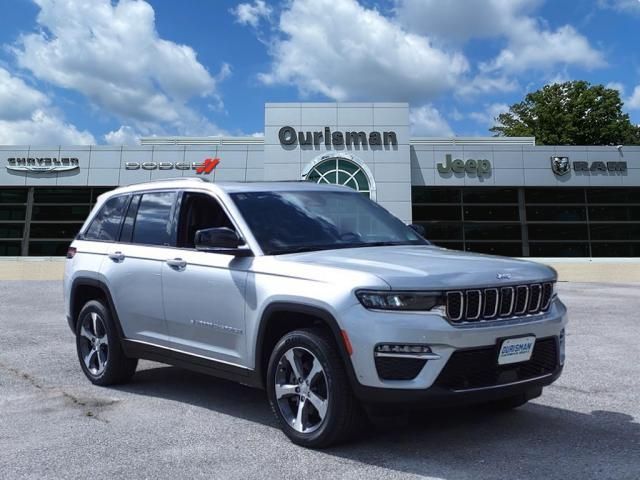 2024 Jeep Grand Cherokee 4xe Base