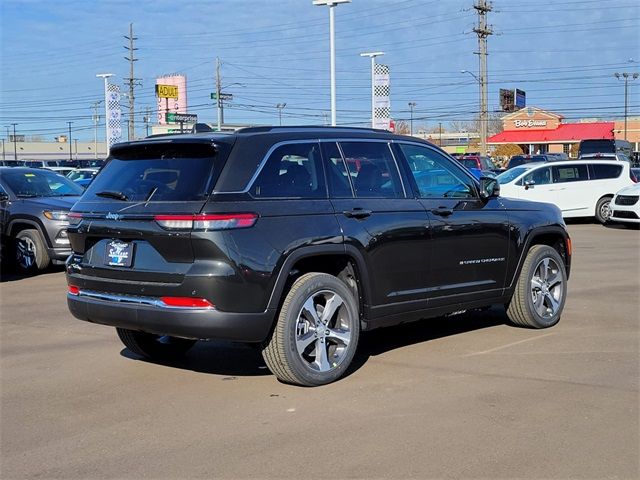 2024 Jeep Grand Cherokee 4xe Base