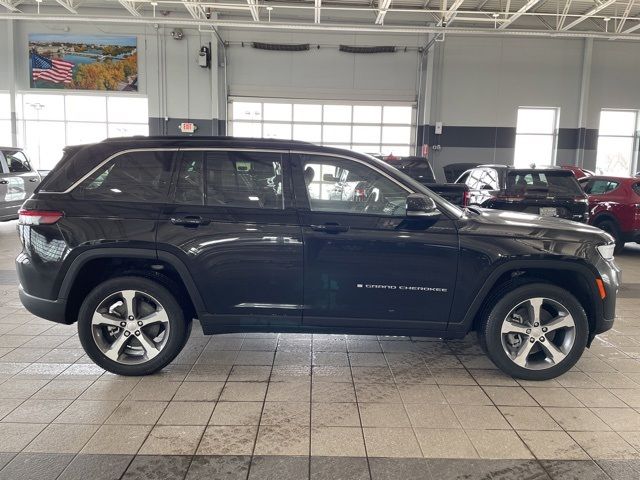 2024 Jeep Grand Cherokee 4xe Base