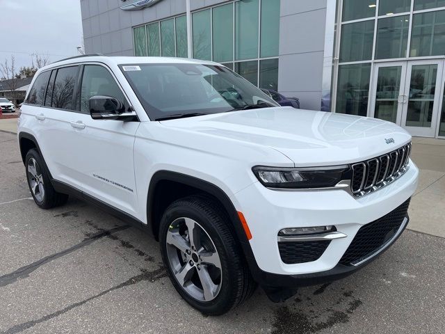 2024 Jeep Grand Cherokee 4xe Base