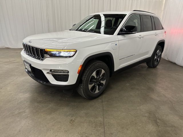 2024 Jeep Grand Cherokee 4xe Base